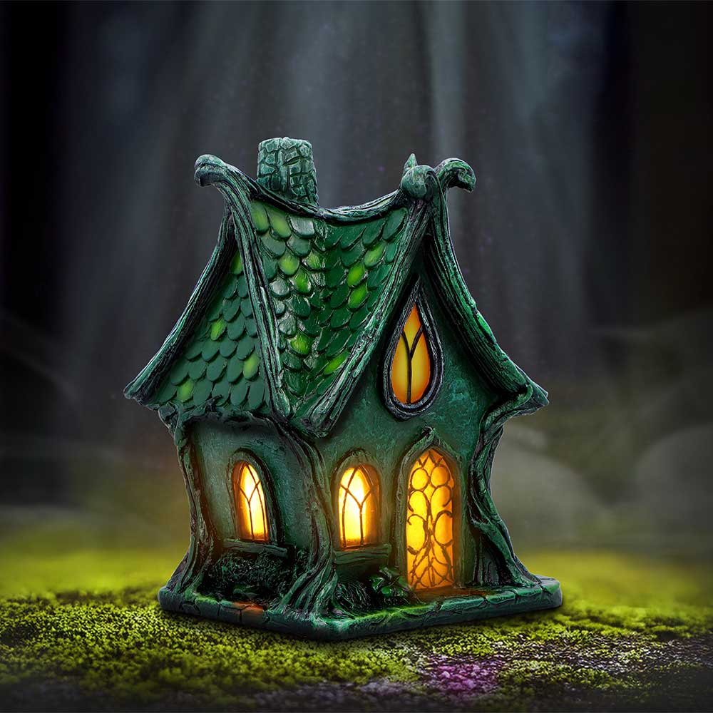 Evergreen Lodge Light Up Fairy House
