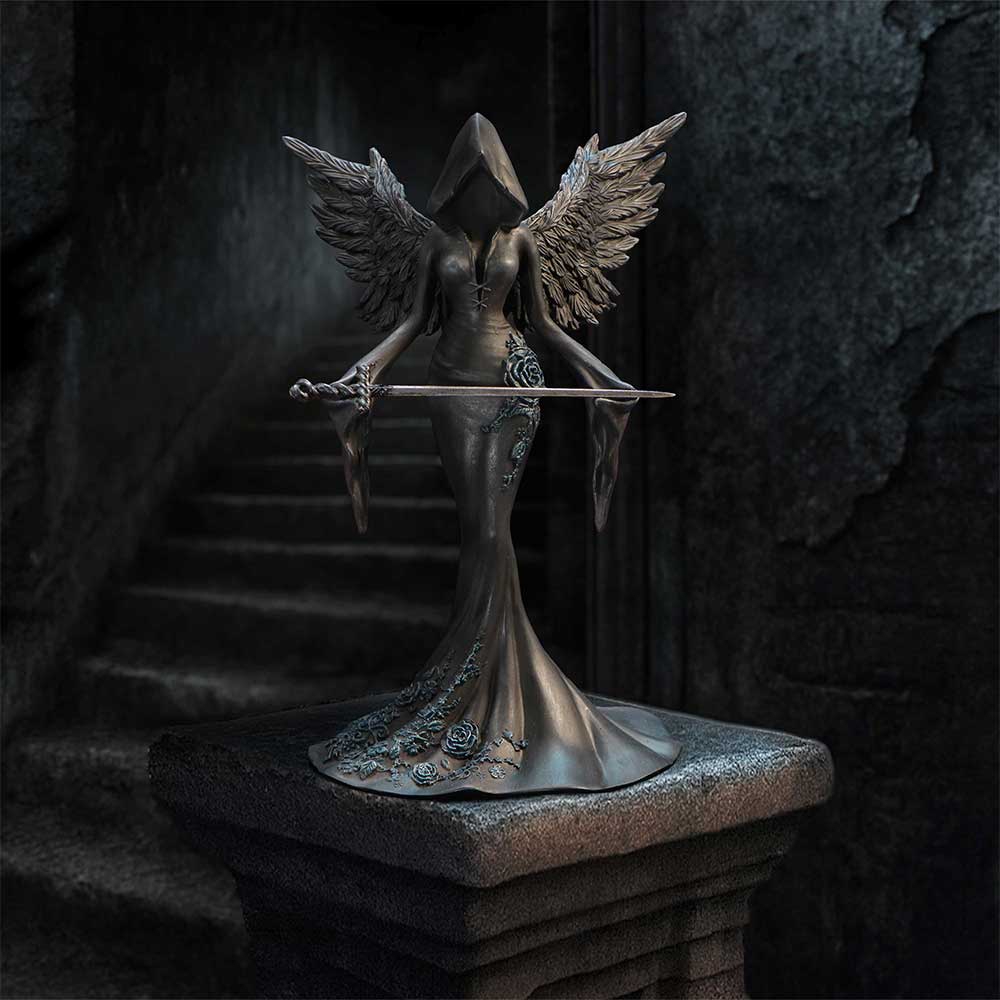 Femme Fatale - Warrior