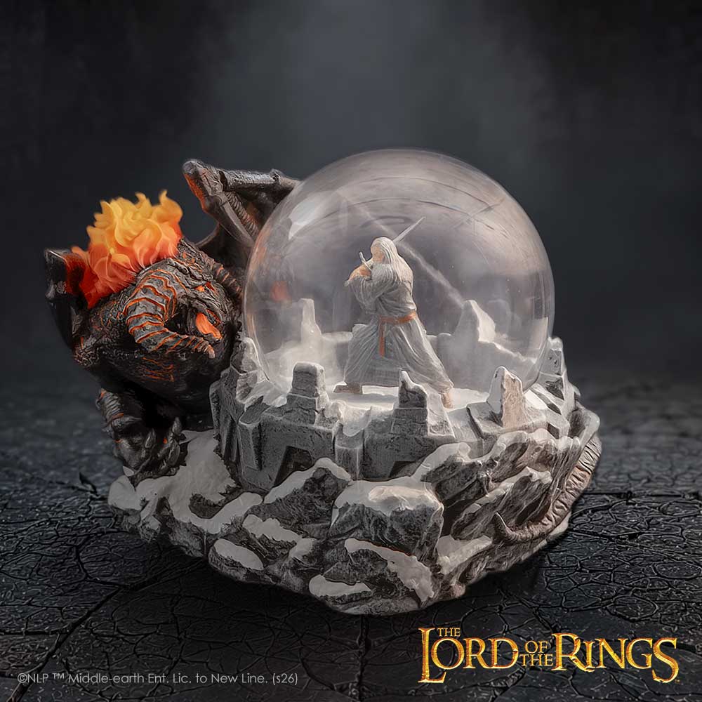 Lord of the Rings Battle of the Peak Snow Globe