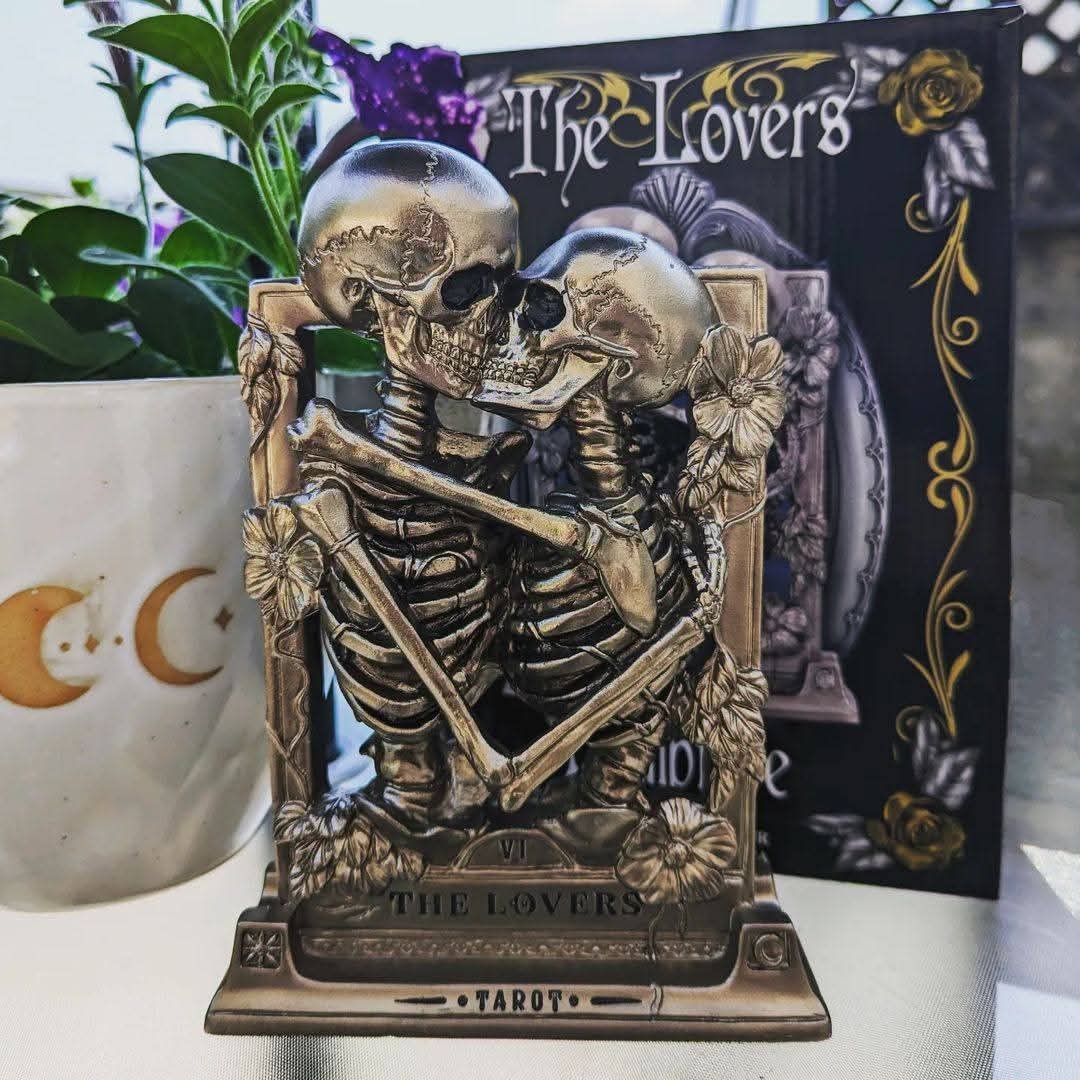 The Lovers Skeleton Tarot Figurine